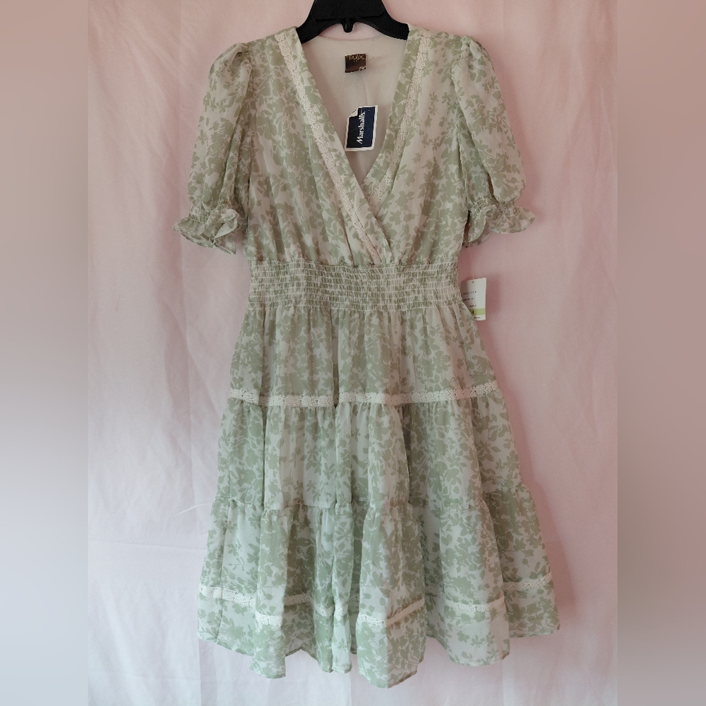 Taylor Sage Green Floral  V-neck Dress